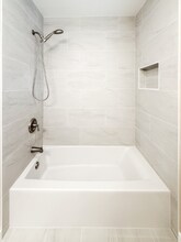 1780 Crystal Ridge Way in Vista, CA - Building Photo - Building Photo