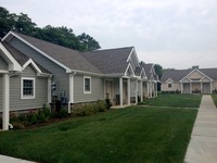 Birchwood at Manlove Manor (62+ Community) in Wilmington, DE - Foto de edificio - Building Photo