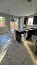 1319 Encore Dr in Fairfield, CA - Building Photo - Building Photo