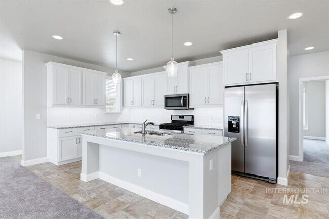 5774 W Daphne Dr in Meridian, ID - Building Photo - Building Photo