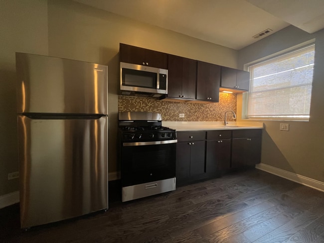 5721 S Prairie Ave in Chicago, IL - Building Photo - Building Photo