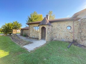 7040 Parke St in Hobart, IN - Building Photo - Building Photo