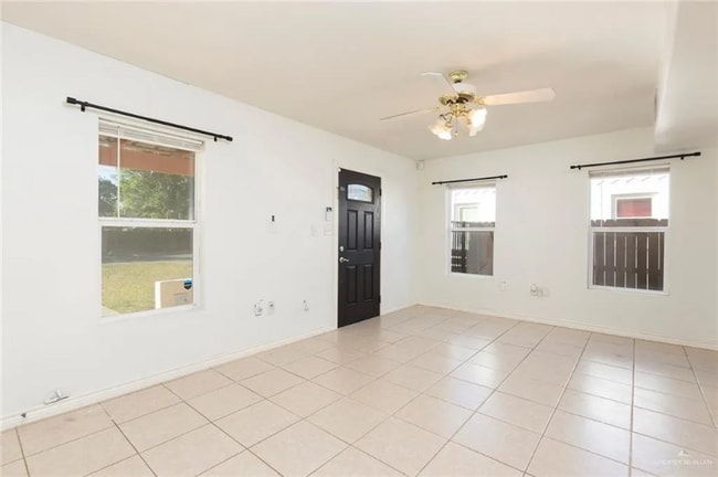 816 Ivy Ave in McAllen, TX - Building Photo - Building Photo