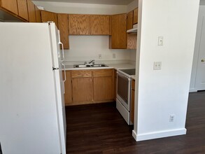 217 S Foss St, Unit D201 in Salt Lake City, UT - Building Photo - Building Photo
