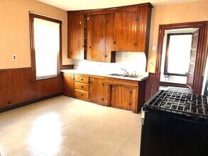 118 Hebert Ave in Woonsocket, RI - Building Photo - Building Photo