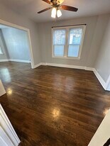 3733 W Addison St, Unit 2 in Chicago, IL - Building Photo