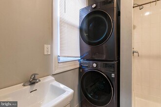 3943 Terrace St in Philadelphia, PA - Building Photo - Building Photo