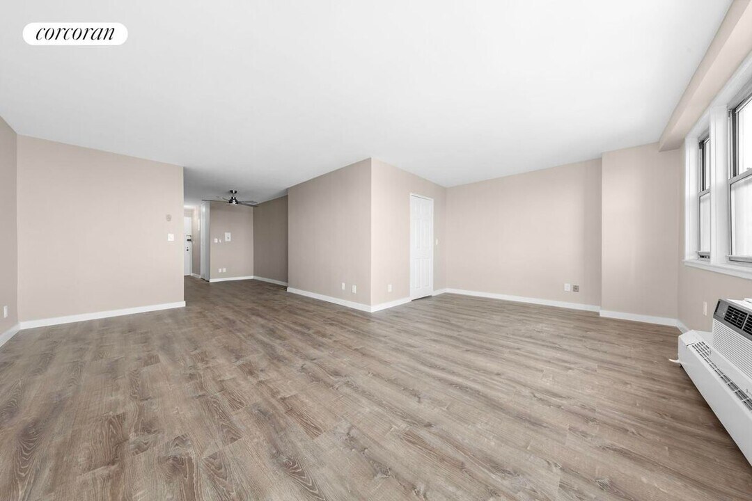1655 Flatbush Ave in Brooklyn, NY - Building Photo