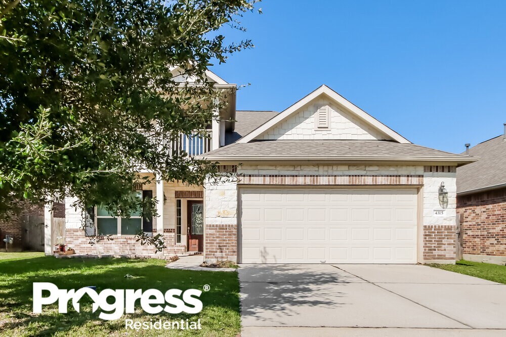 4315 Firebrush Ln in Baytown, TX - Foto de edificio