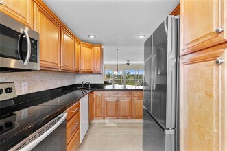 400 N Federal Hwy in Deerfield Beach, FL - Building Photo - Building Photo