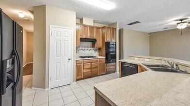 1300 Crocus Cove in Cedar Park, TX - Building Photo - Building Photo