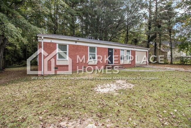 6636 Dorian Dr in Union City, GA - Building Photo - Building Photo