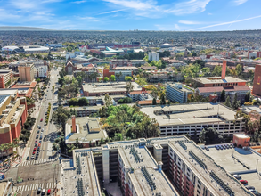 University Gateway in Los Angeles, CA - Building Photo - Building Photo