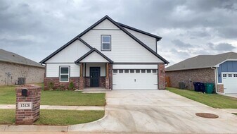 12428 Ride Ave in Oklahoma City, OK - Building Photo