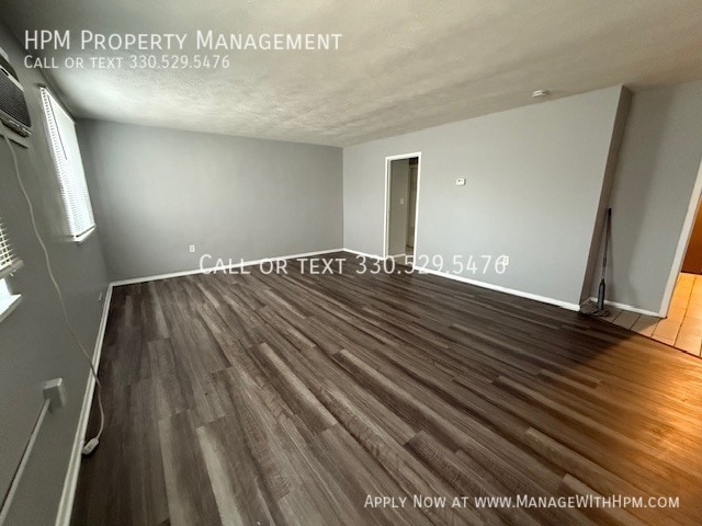 20584 Lorain Rd in Fairview Park, OH - Building Photo - Building Photo