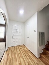 10423 Kirkshire Dr in Houston, TX - Building Photo - Building Photo