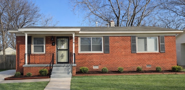 property at 1892 Capri Rd