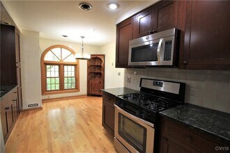 222 Shuart Ave in Syracuse, NY - Building Photo - Building Photo