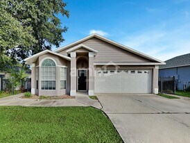 1431 Londra Ln in Kissimmee, FL - Building Photo
