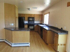 104 Rosewood Way in Parachute, CO - Building Photo - Building Photo