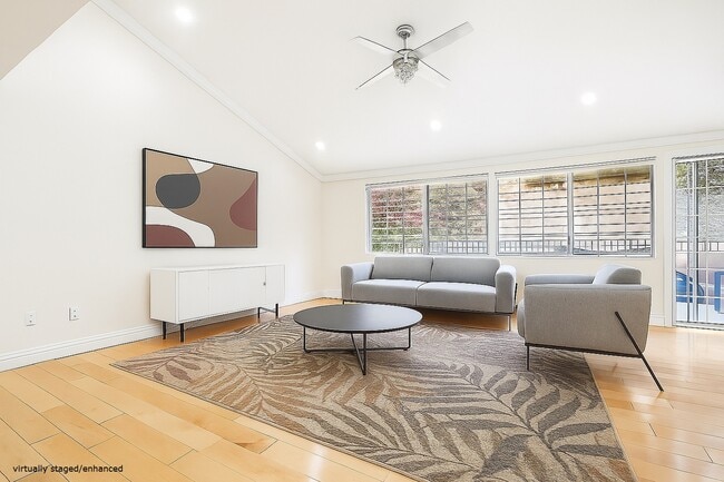 property at 5716 Comanche Ave