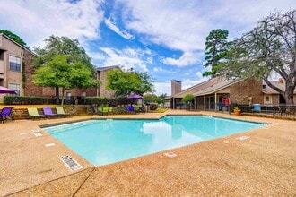 City North in Longview, TX - Foto de edificio - Building Photo