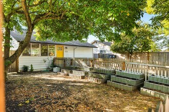 123 Martin Luther King Jr Way in Seattle, WA - Building Photo - Building Photo