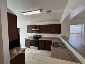 5903 S 32nd Ln in Phoenix, AZ - Building Photo - Building Photo