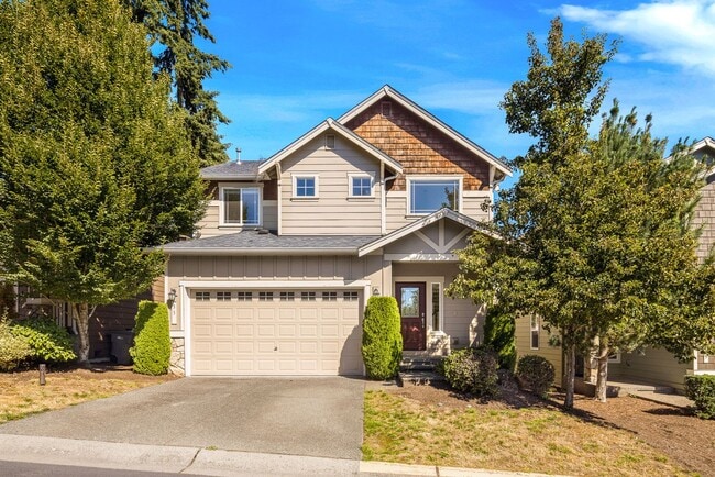 property at 33 161st Pl SE