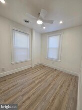 5211 Ridge Ave in Philadelphia, PA - Building Photo - Building Photo