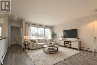 1544 Stockton Ln in Fort Erie, ON - Building Photo - Building Photo