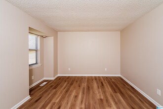 1605 Maralyn Dr in Birmingham, AL - Building Photo - Building Photo