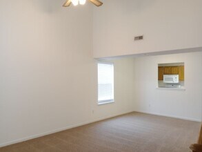 2401-2403-2403 Northampton Dr in Columbia, MO - Building Photo - Building Photo