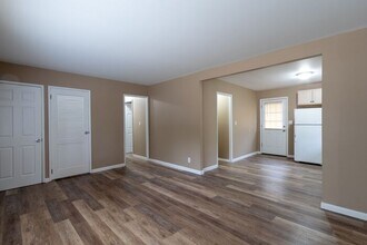 3310 N Fuller Dr in Indianapolis, IN - Building Photo - Building Photo