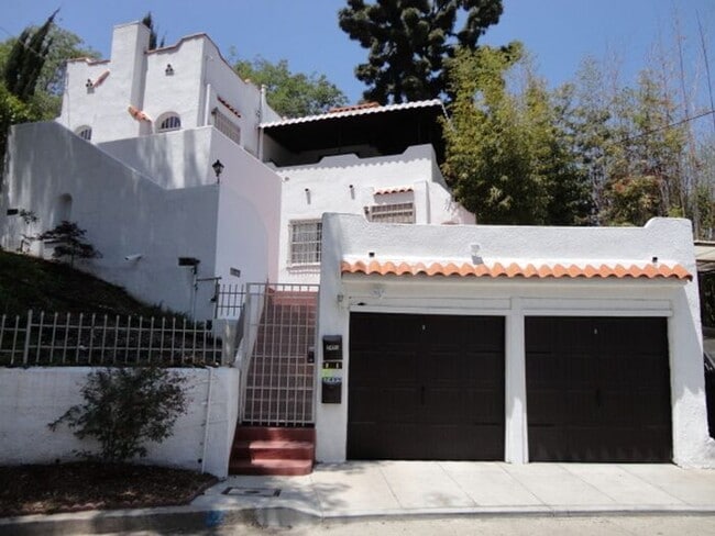 property at 2495 N Gower St