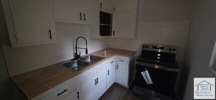 45 Infinity Dr in Martinsville, VA - Building Photo - Building Photo