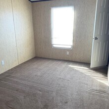 815 W 40th St in Odessa, TX - Building Photo - Building Photo