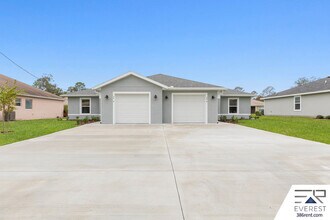 34 Rose Petal Ln in Palm Coast, FL - Building Photo - Building Photo