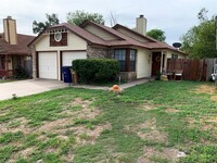 1825 Rainy Meadows Dr in Austin, TX - Foto de edificio - Building Photo