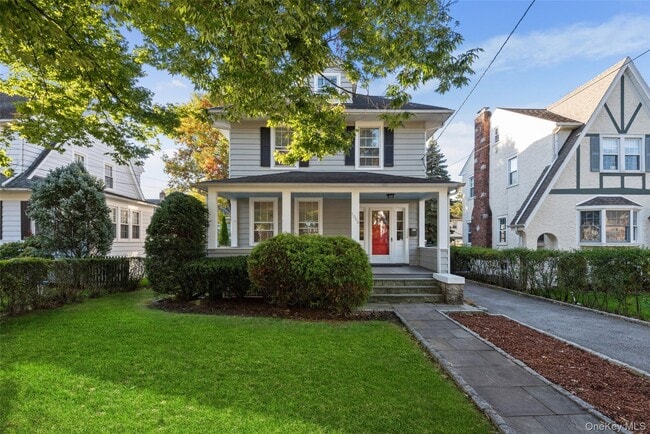 property at 1069 Washington Ave