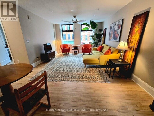 266 Front St in Belleville, ON - Building Photo - Building Photo