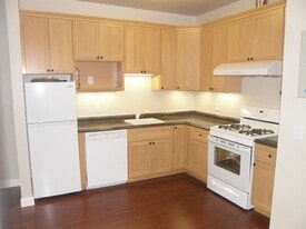 2561 Booker St, Unit 5