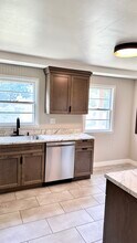 2101 S 6th Ave in Sioux Falls, SD - Building Photo - Building Photo