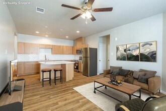 125 Park Place Cir in Waller, TX - Building Photo - Building Photo
