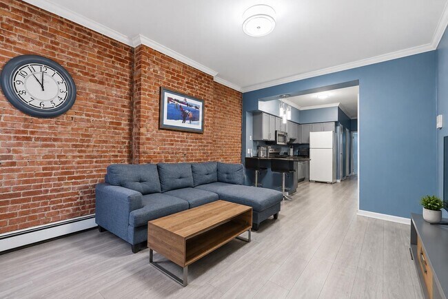 263 1st St