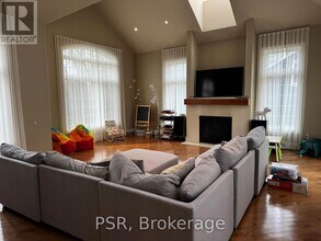 153 Grand Cypress Ln in Blue Mountains, ON - Building Photo - Building Photo