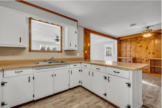 2105 Wayne Dr in Tupelo, MS - Building Photo - Building Photo