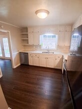 1008 9th Ave NE in Jacksonville, AL - Building Photo - Building Photo