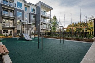 5335-200A 200a St in Langley, BC - Building Photo - Building Photo