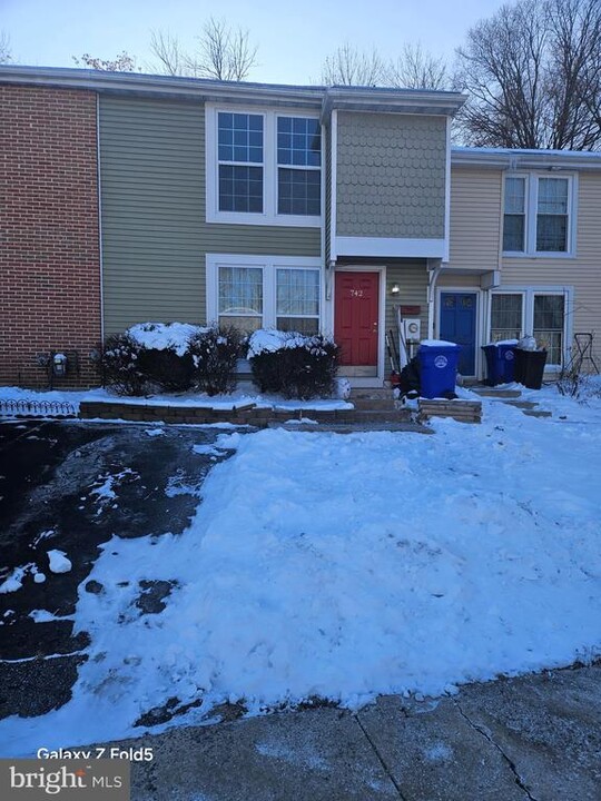 742 Summit Chase Dr in Reading, PA - Building Photo